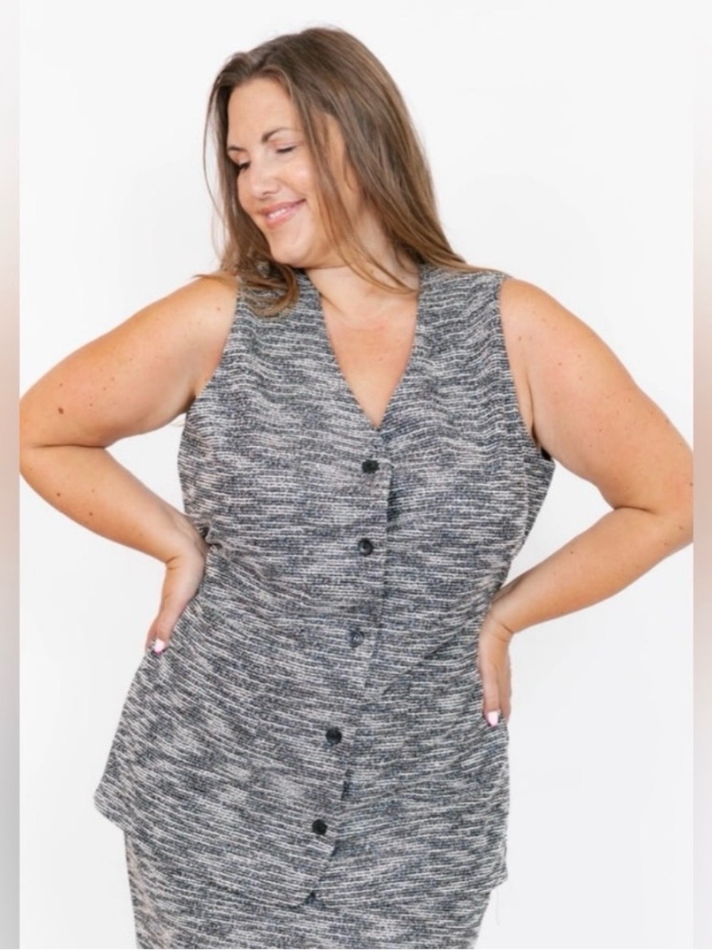 Smash + Tess Black & White Marled Sleeveless Button Vest plus Skirt